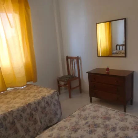 Bungalow Con Piscina Hébergement de vacances *