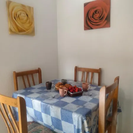 Bungalow Con Piscina