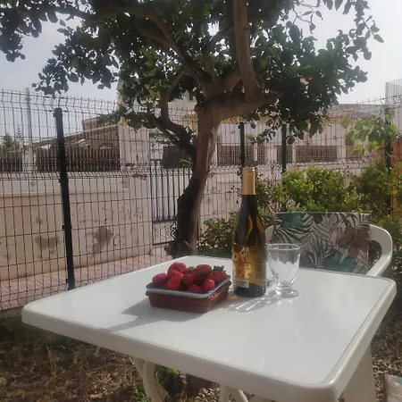 Hébergement de vacances Bungalow Con Piscina